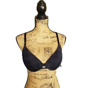 Women's 34B Plunge Push Up Wear Everywhere T-Shirt Bra 34B Black NWT